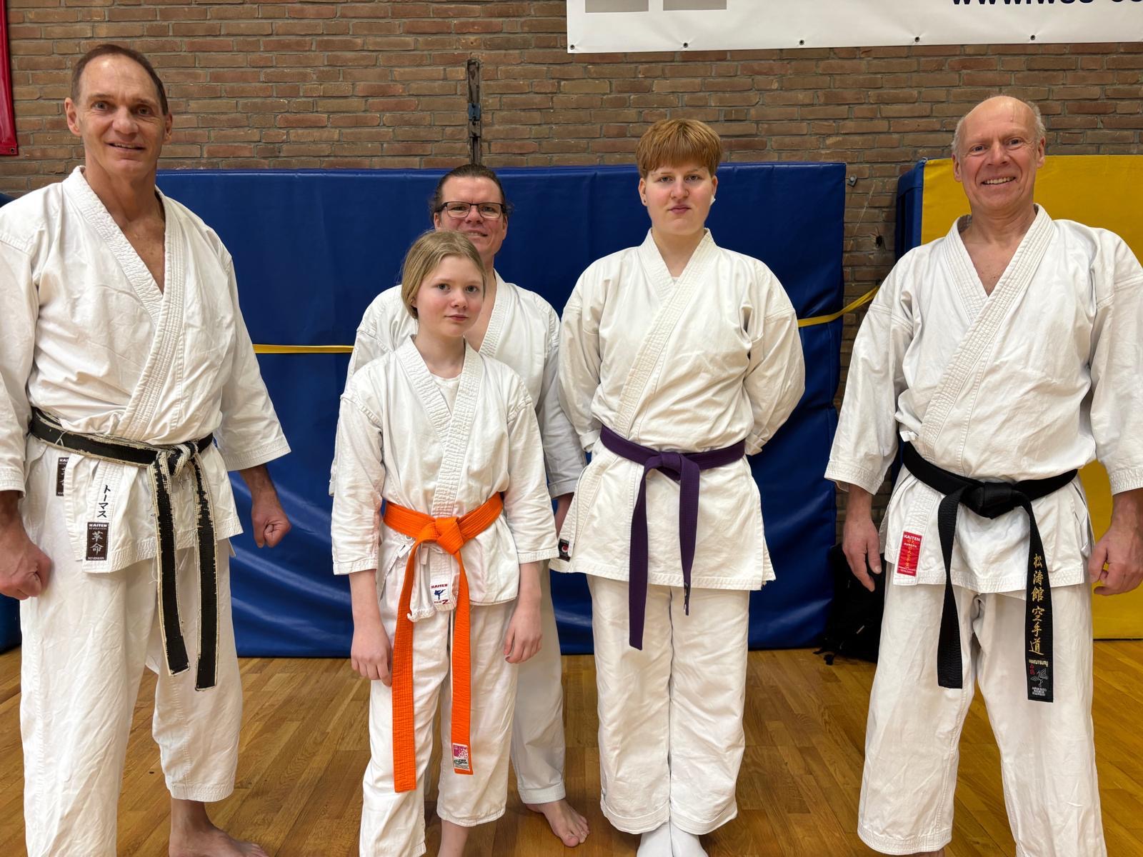 e8a1def8-3667-4321-9701-6b43e1abf044